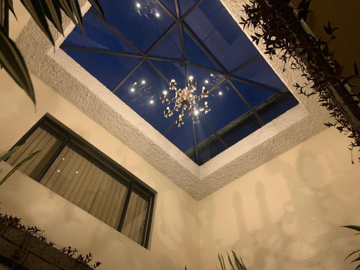 קואנקה Hotel Mariscal Inn & Suite מראה חיצוני תמונה