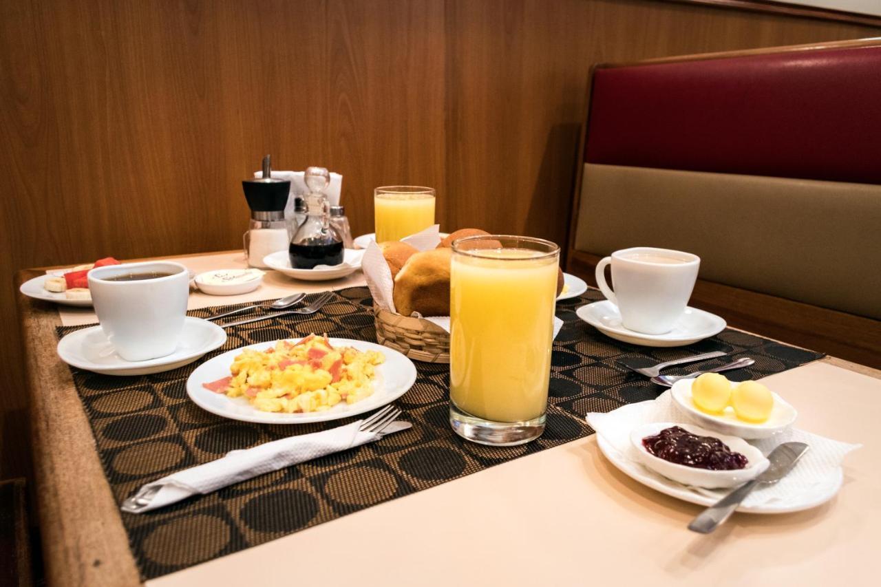 קואנקה Hotel Mariscal Inn & Suite מראה חיצוני תמונה