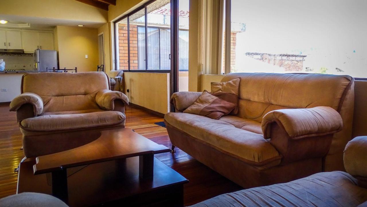 קואנקה Hotel Mariscal Inn & Suite מראה חיצוני תמונה